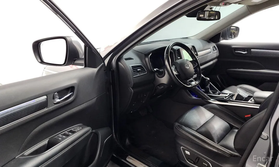 Фото 10 - Renault QM6