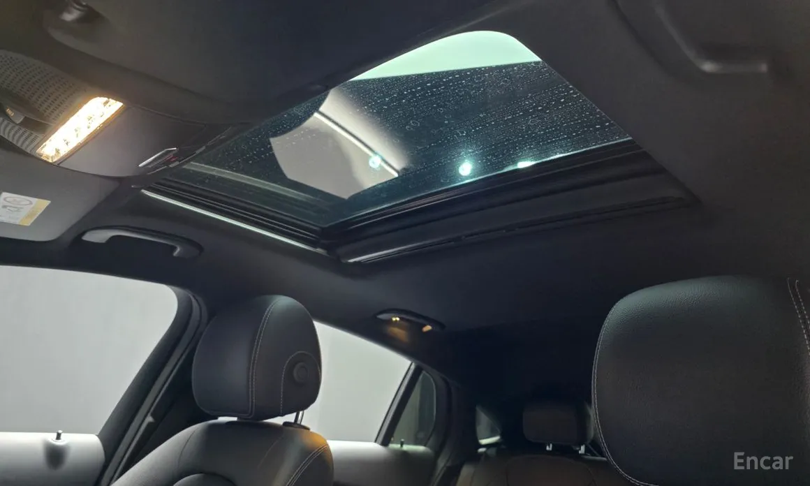 Фото 18 - Mercedes-Benz GLC-Class