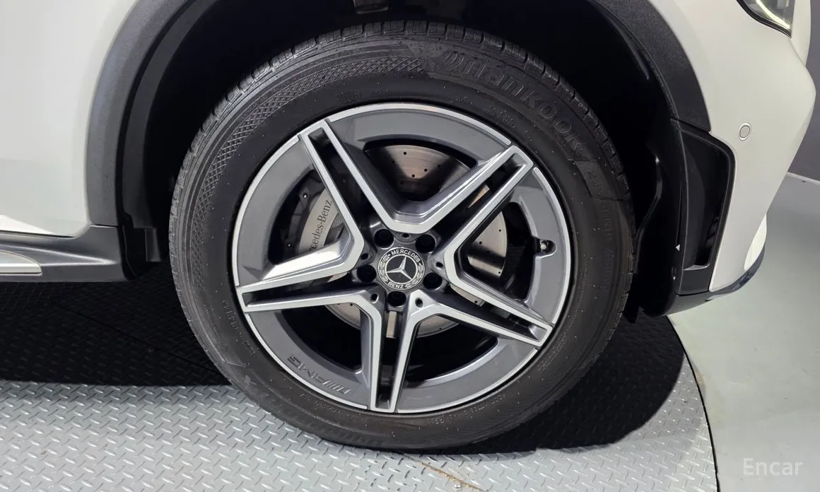 Фото 5 - Mercedes-Benz GLC-Class