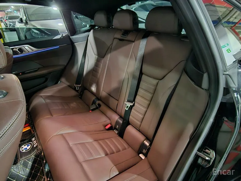 Фото 10 - BMW i4