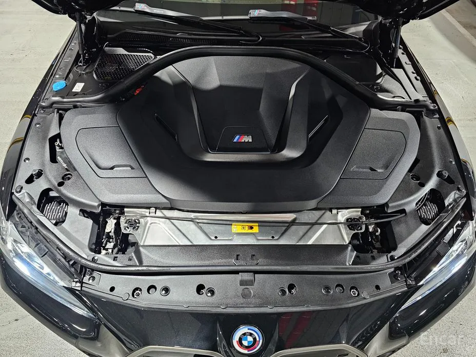 Фото 6 - BMW i4