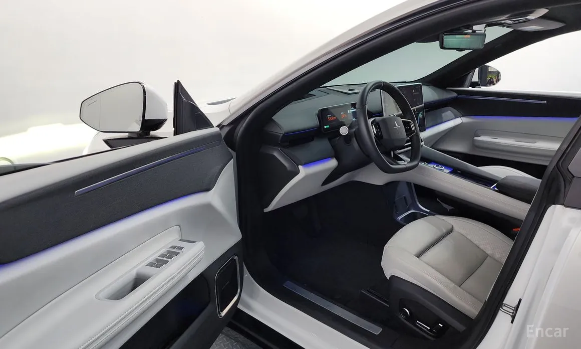 Фото 10 - Polestar 4