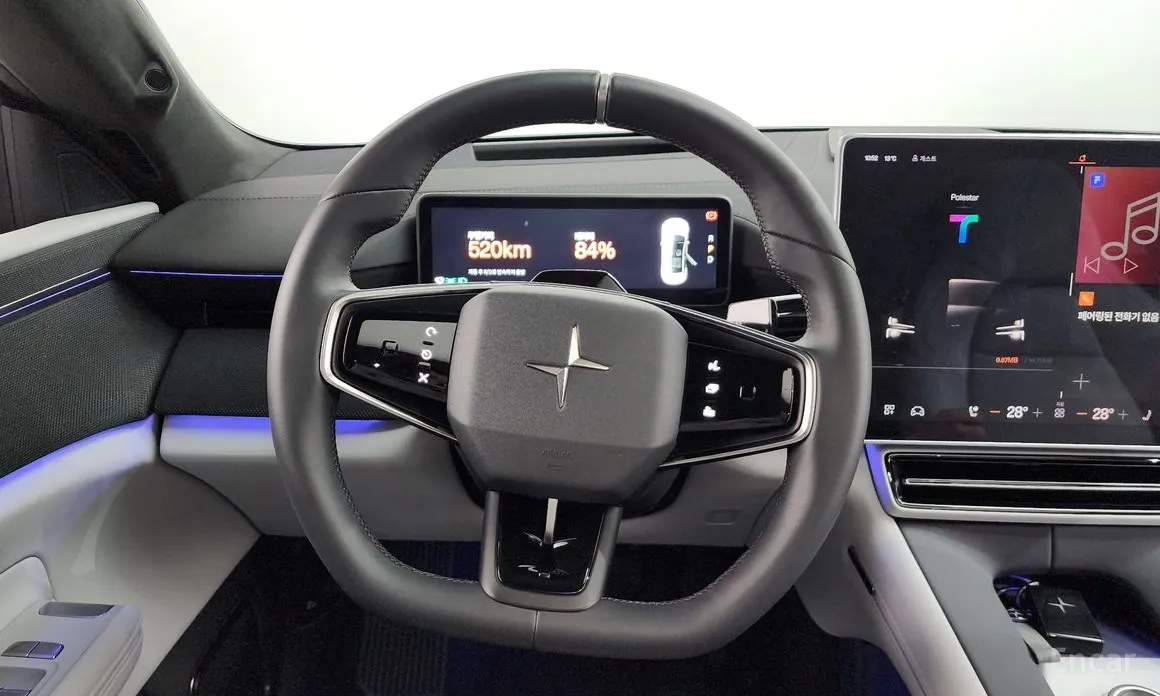 Фото 13 - Polestar 4