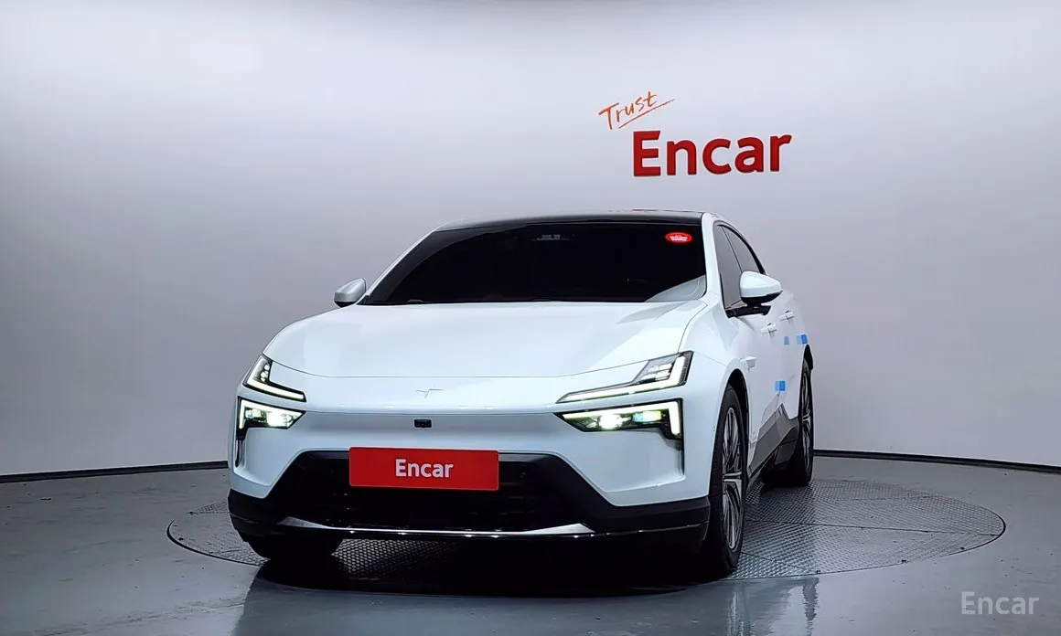 Фото 3 - Polestar 4