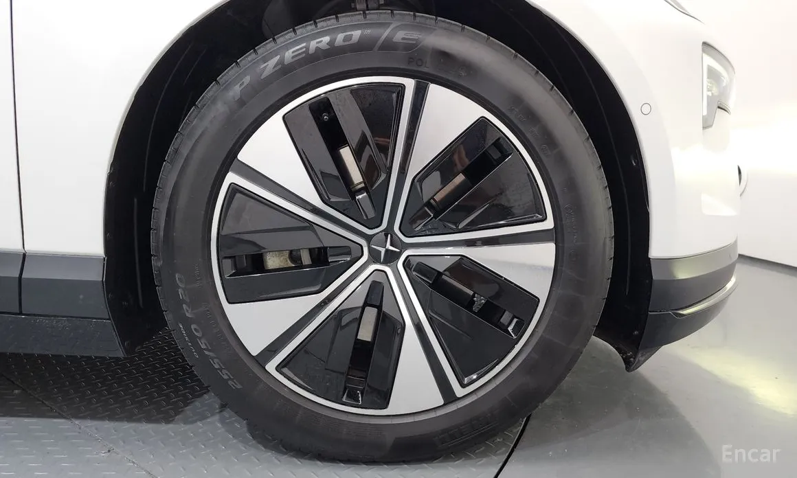 Фото 5 - Polestar 4