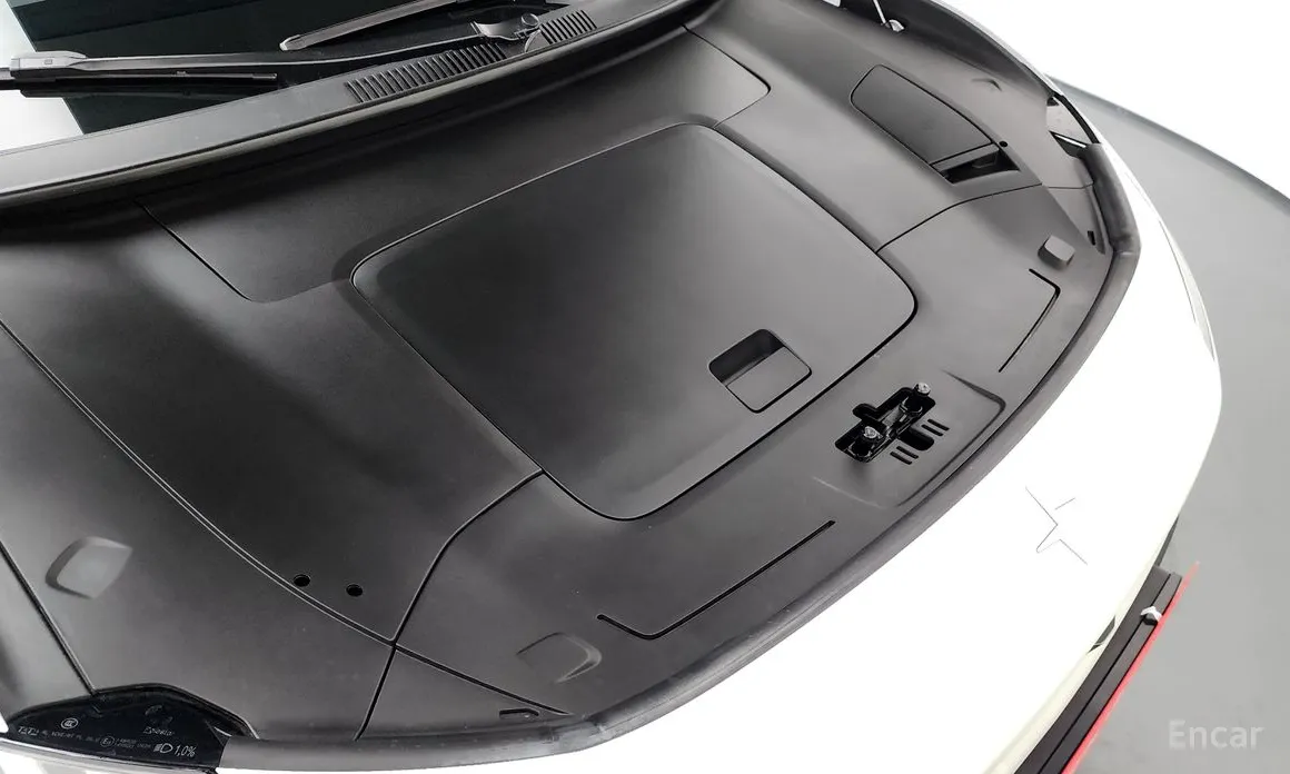 Фото 6 - Polestar 4