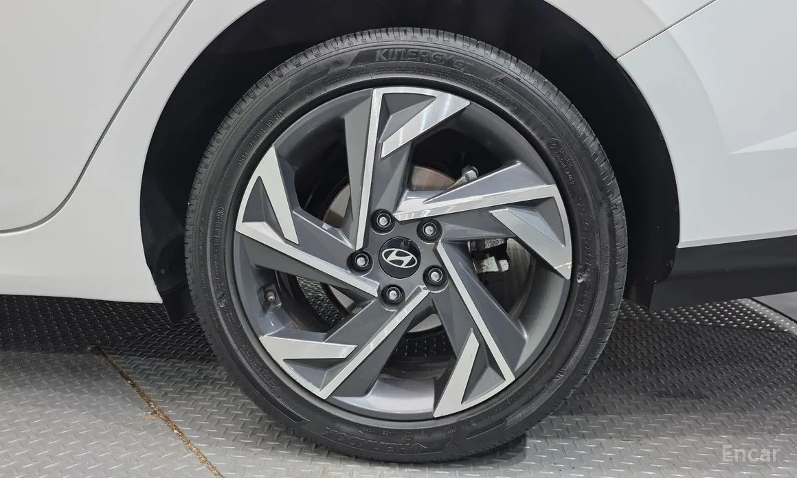 Фото 5 - Hyundai Avante