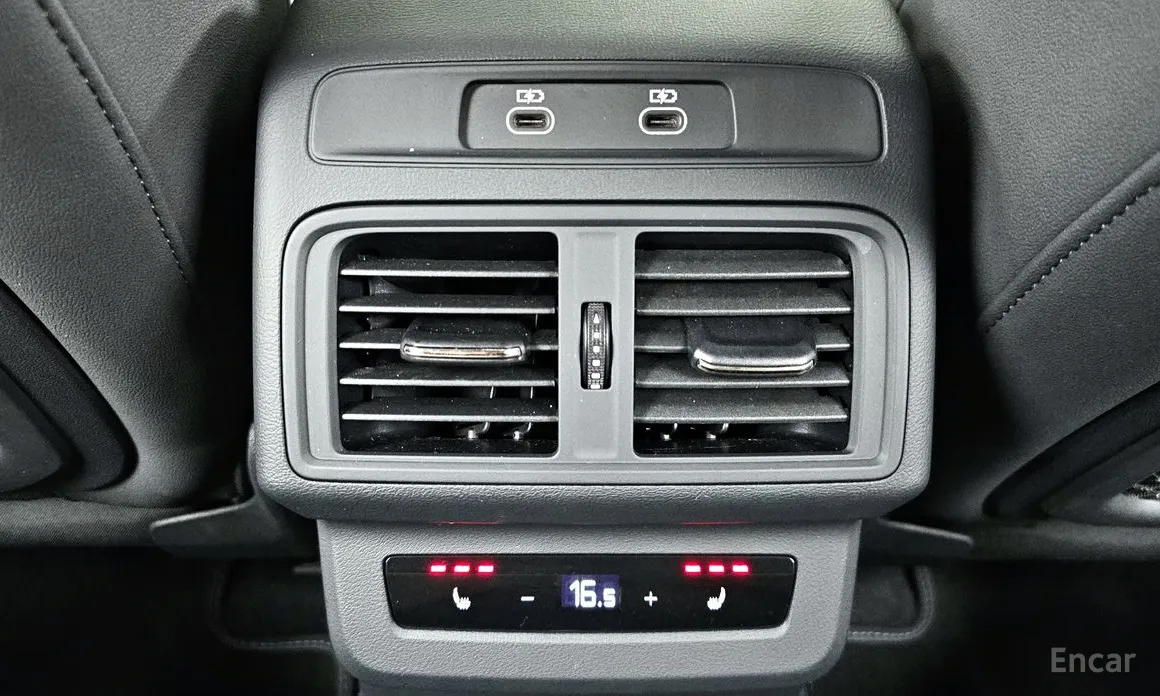 Фото 18 - Audi Q5