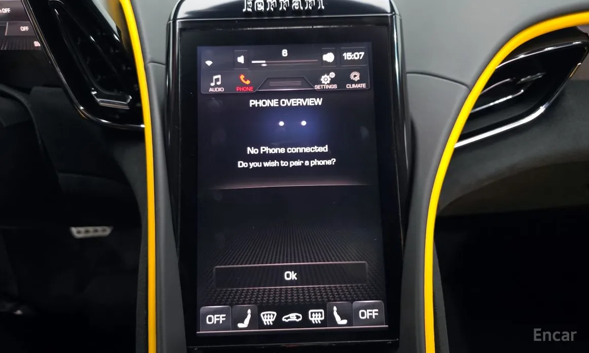 Фото 14 - Ferrari Roma