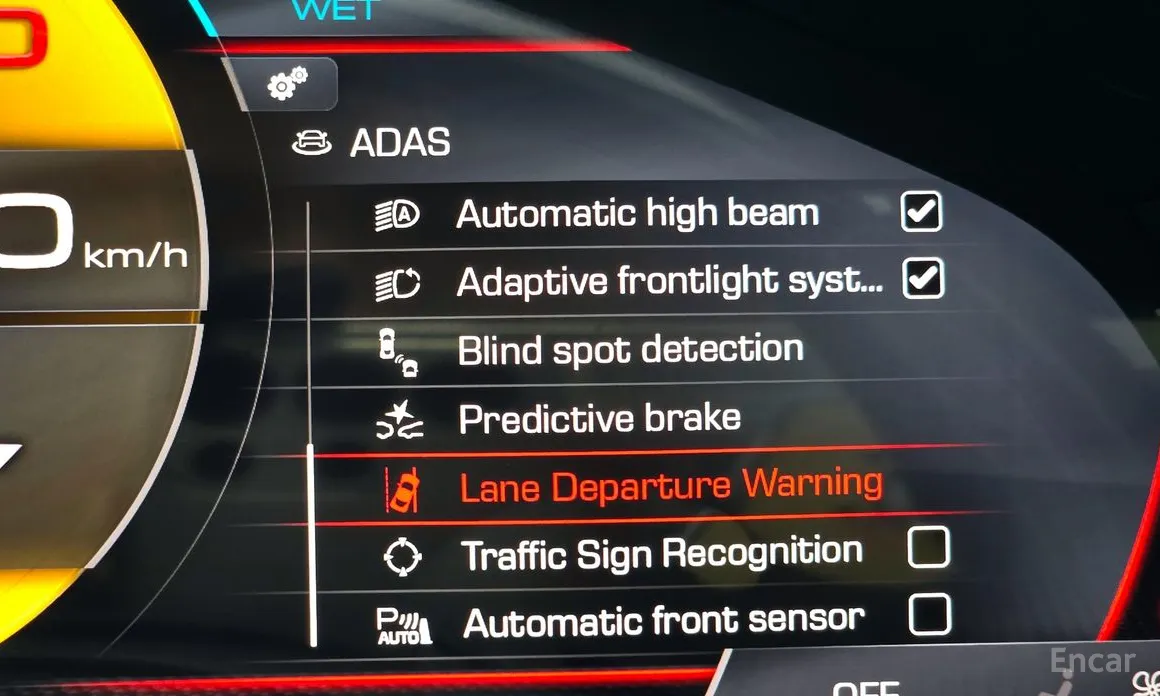 Фото 16 - Ferrari Roma