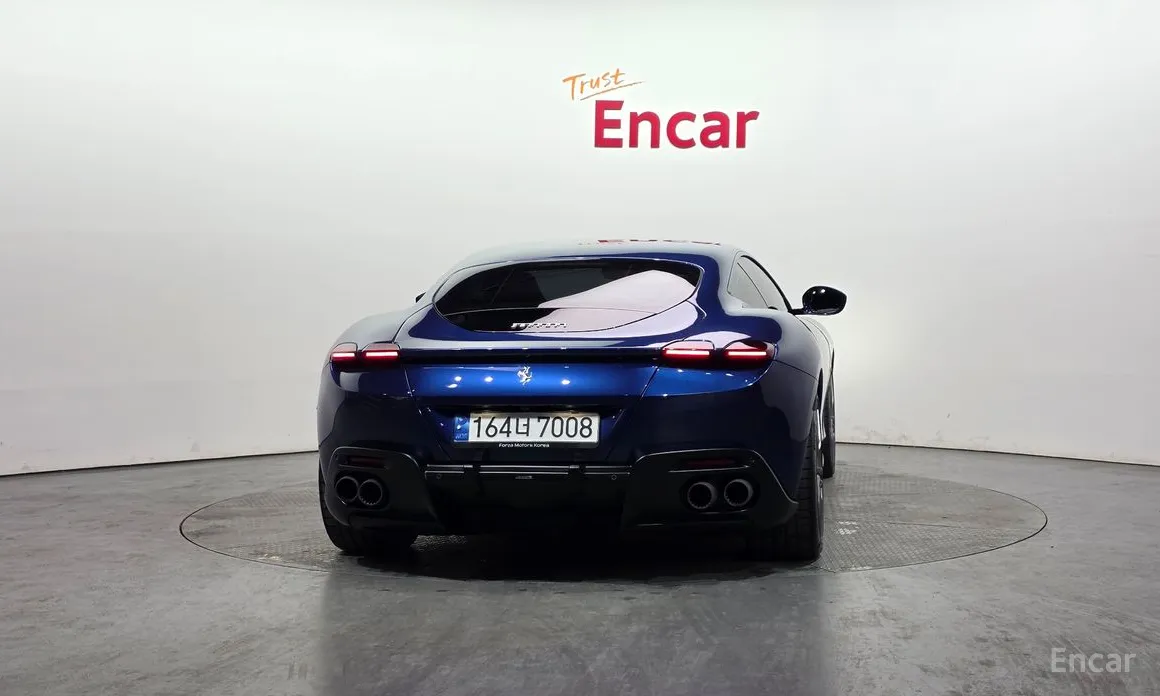 Фото 4 - Ferrari Roma