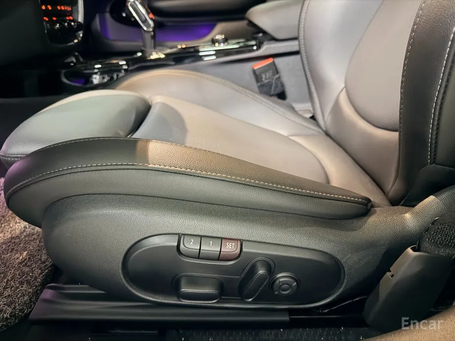 Фото 18 - Mini Clubman