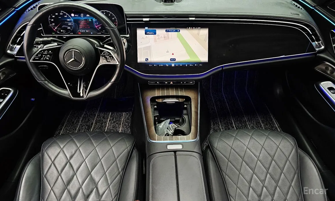 Фото 7 - Mercedes-Benz E-Class