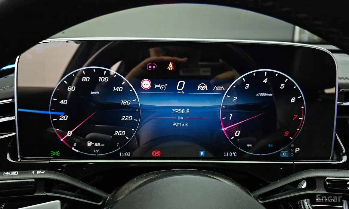 Фото 8 - Mercedes-Benz E-Class