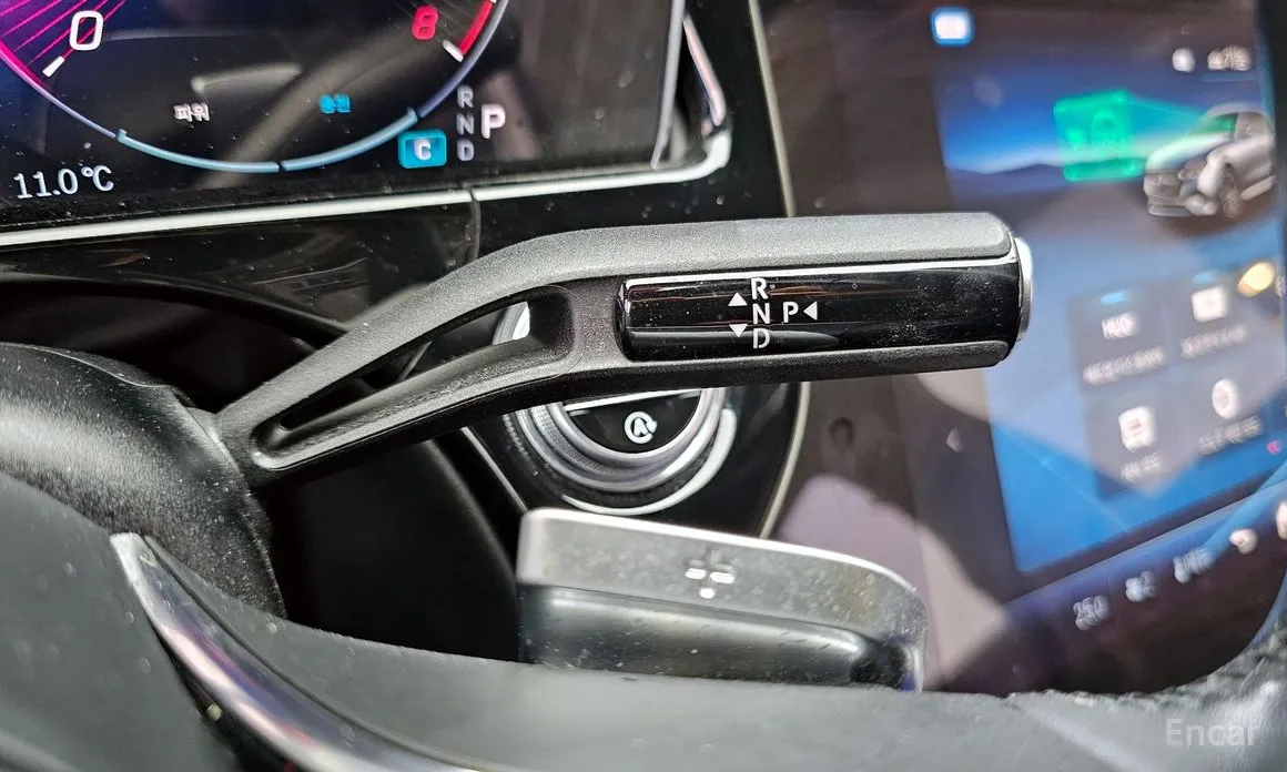 Фото 9 - Mercedes-Benz E-Class