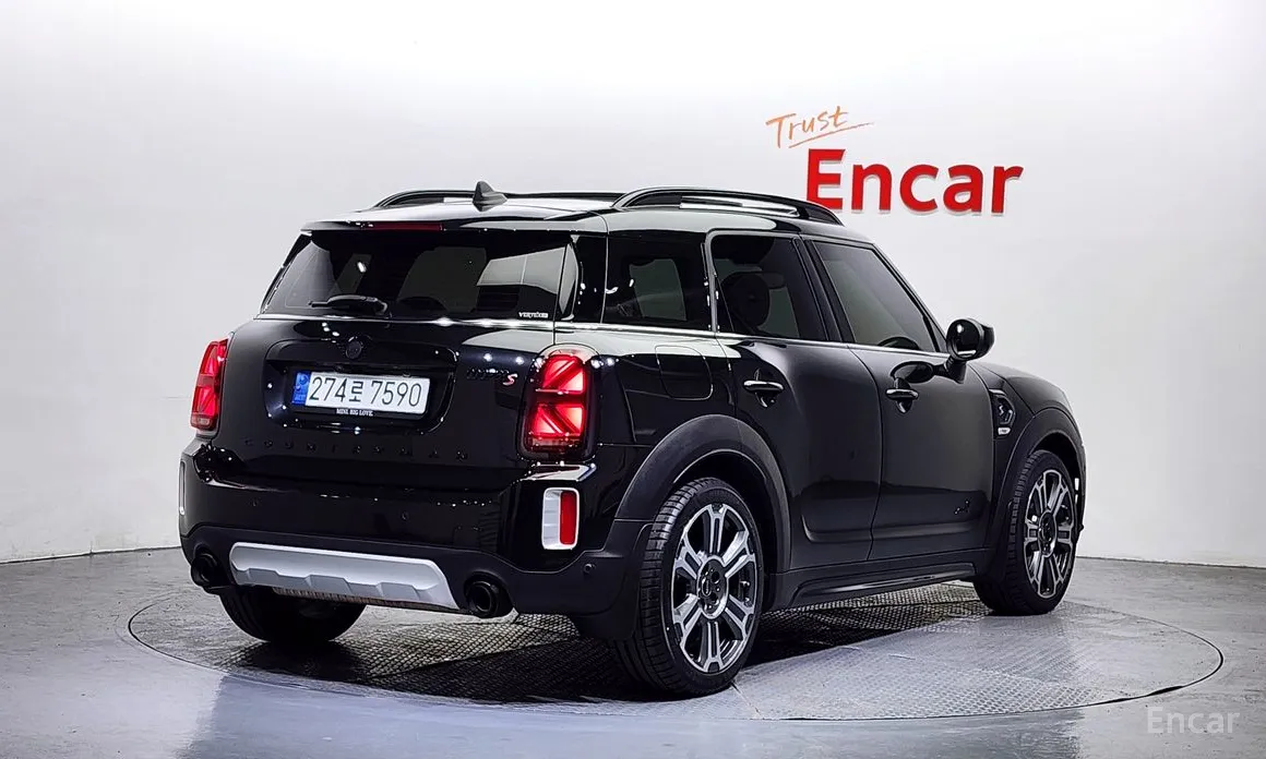 Фото 2 - Mini Countryman