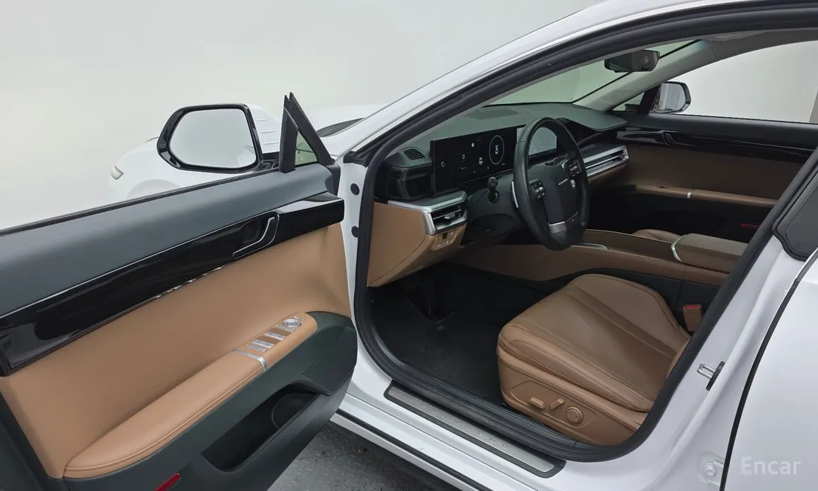 Фото 10 - Hyundai Grandeur