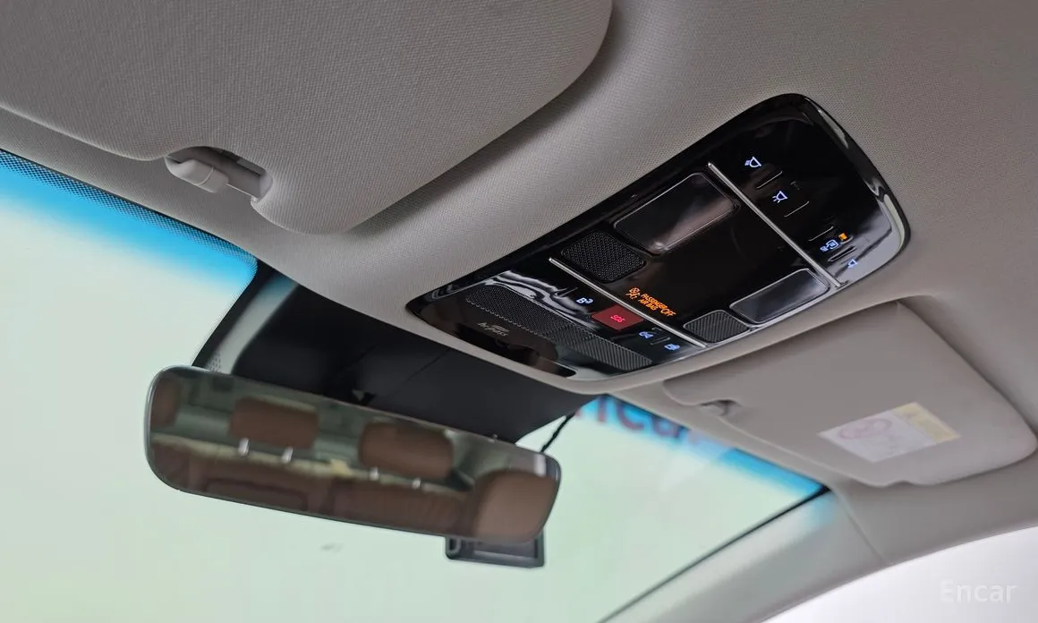 Фото 18 - Hyundai Grandeur