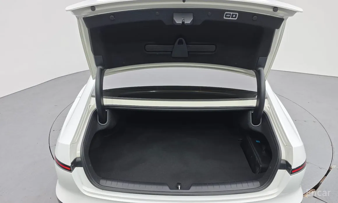 Фото 20 - Hyundai Grandeur