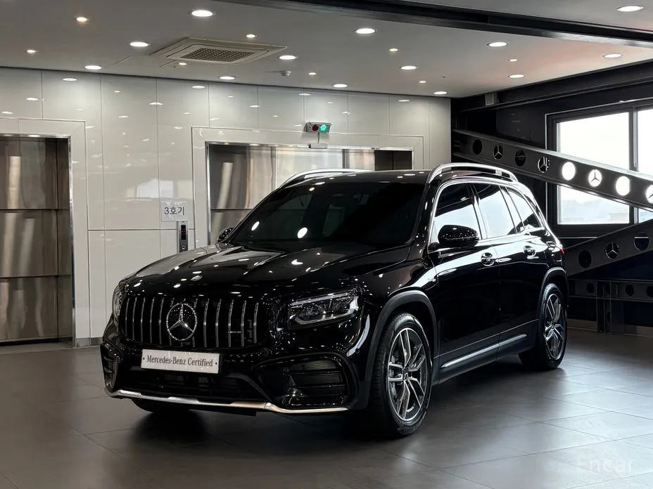 Mercedes-Benz GLB-Class 2020 AMG GLB35 4MATIC
