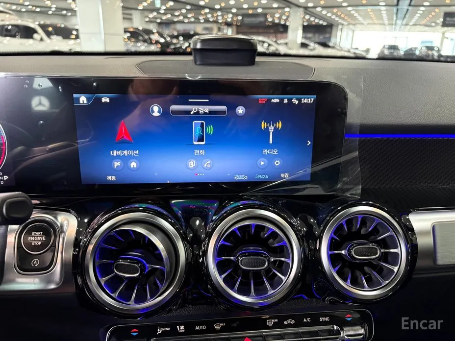 Mercedes-Benz GLB-Class 2020 AMG GLB35 4MATIC