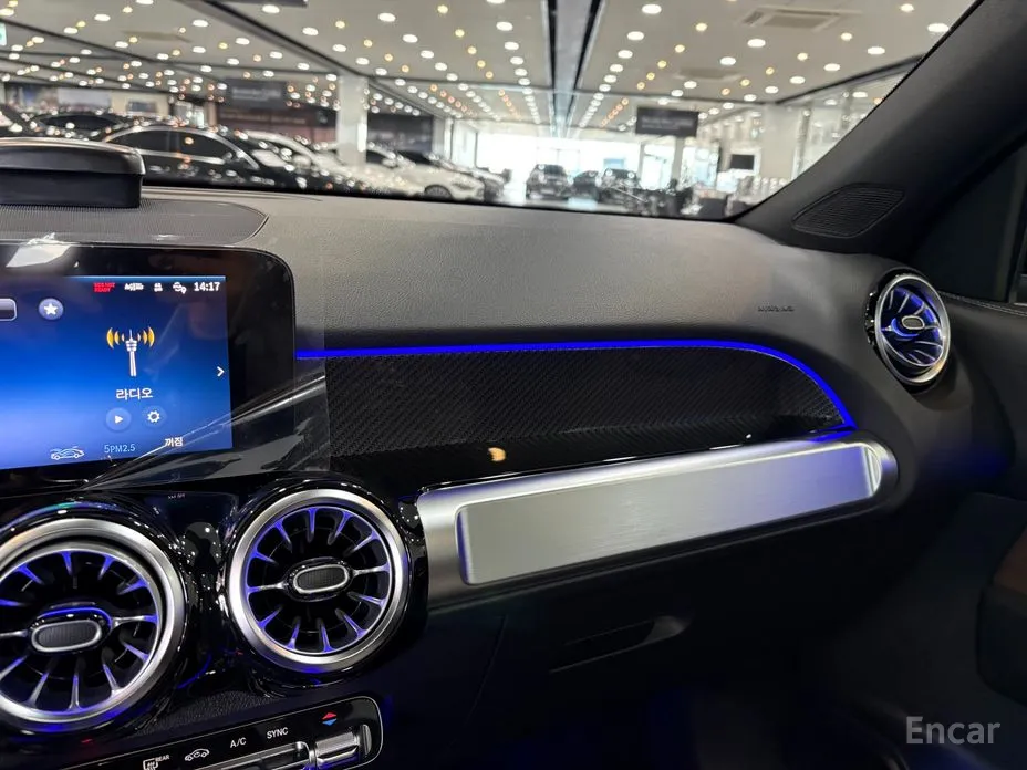 Mercedes-Benz GLB-Class 2020 AMG GLB35 4MATIC