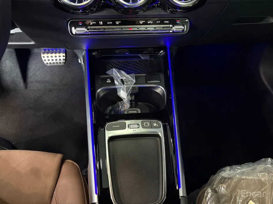 Mercedes-Benz GLB-Class 2020 AMG GLB35 4MATIC