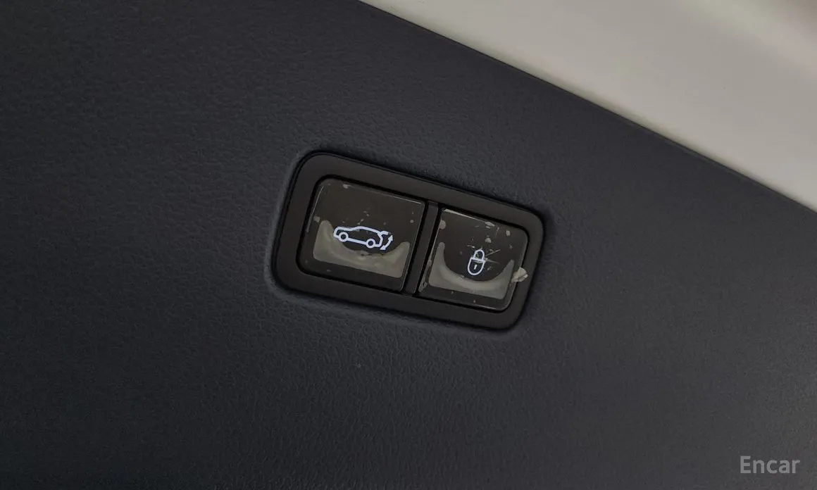 Фото 20 - Genesis GV80