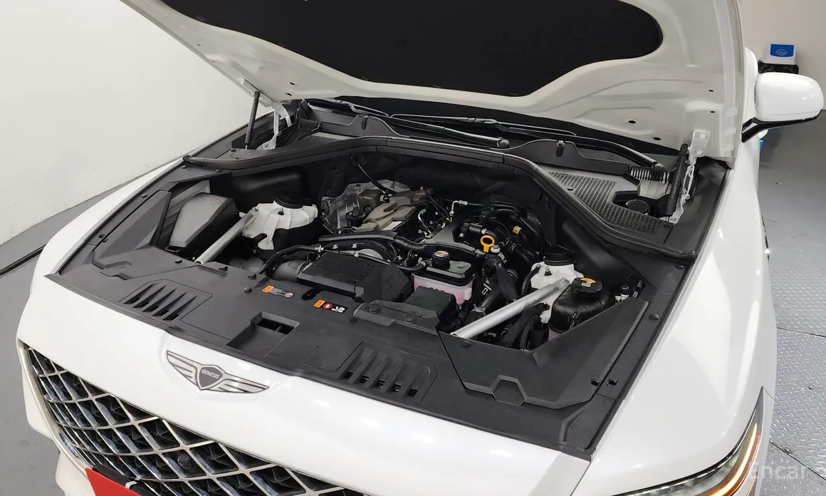 Фото 6 - Genesis GV80