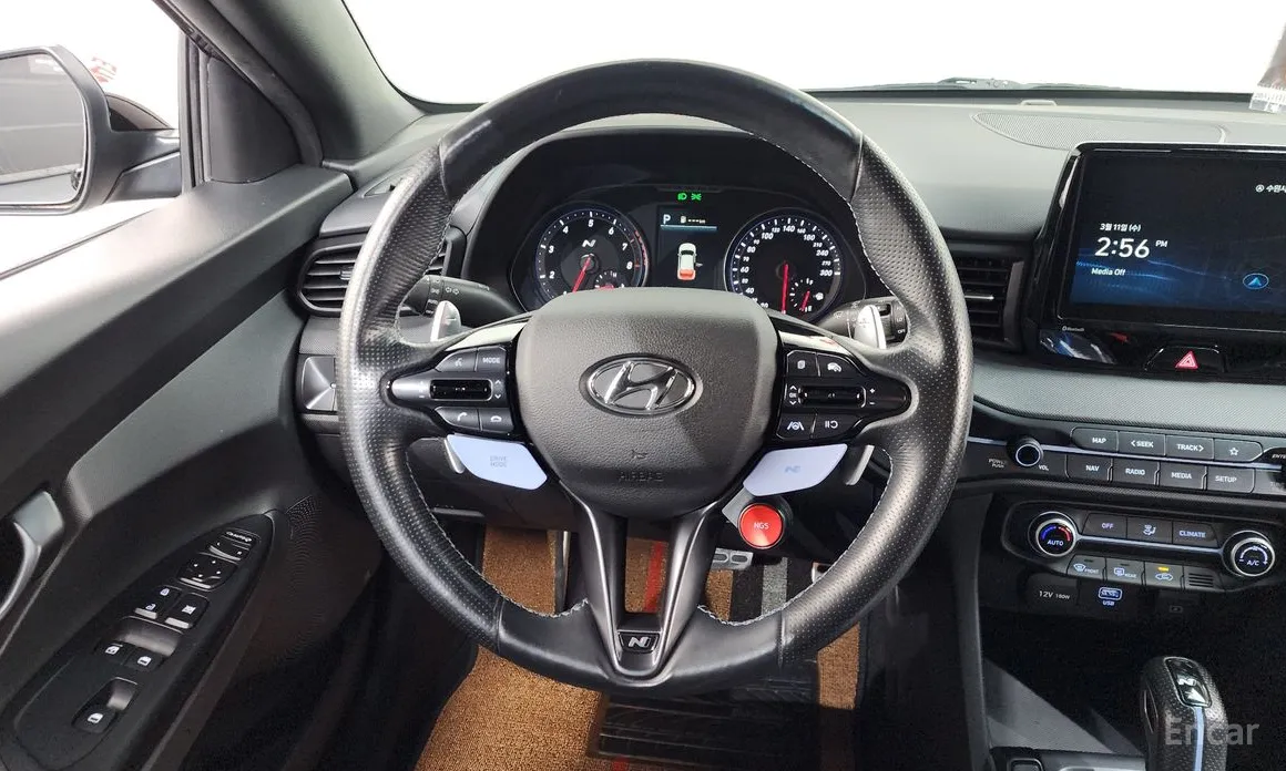 Photo 13 - Hyundai Veloster