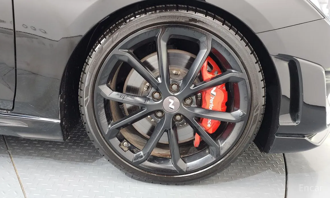 Photo 5 - Hyundai Veloster