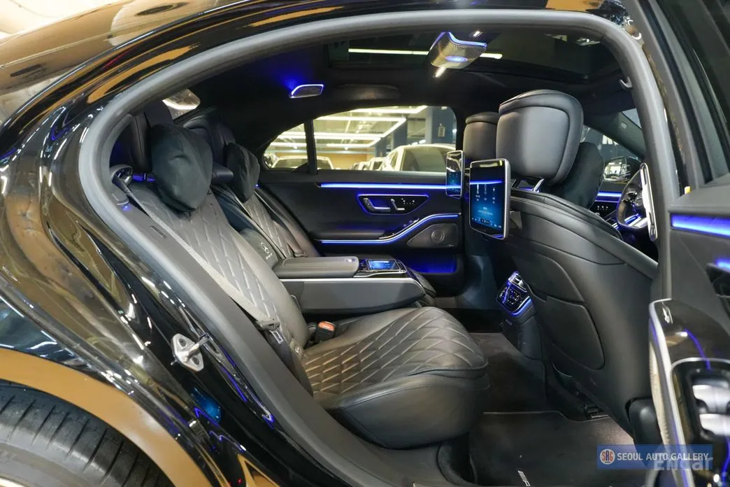 Фото 13 - Mercedes-Benz S-Class