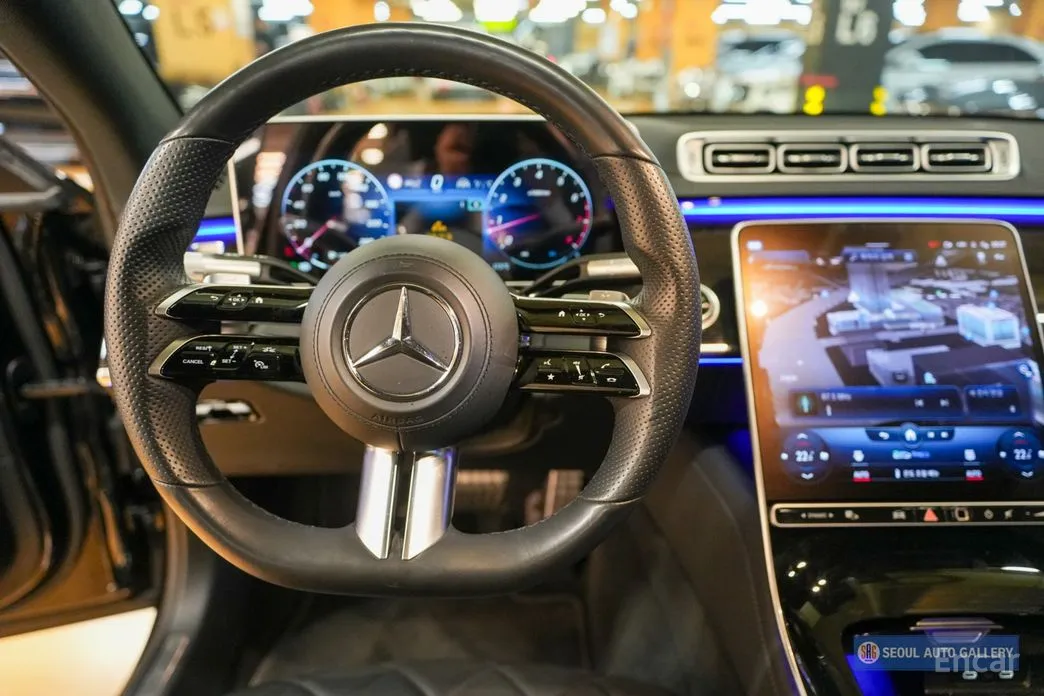 Фото 16 - Mercedes-Benz S-Class