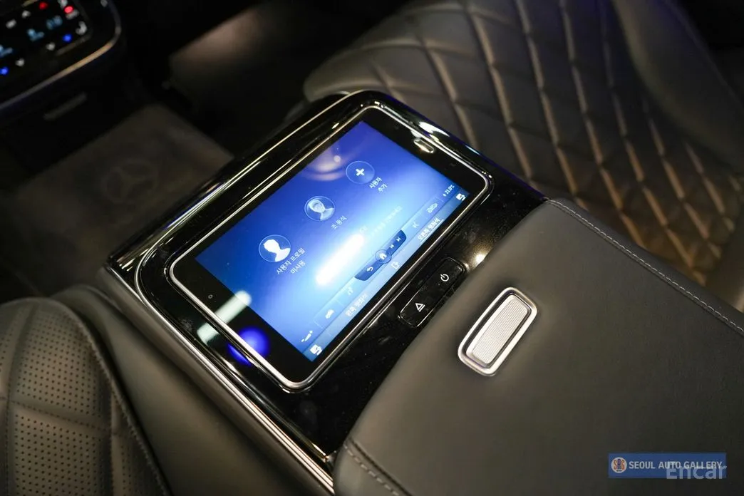 Фото 17 - Mercedes-Benz S-Class