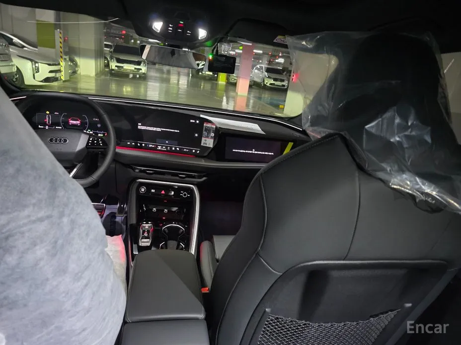 Фото 9 - Audi Q5