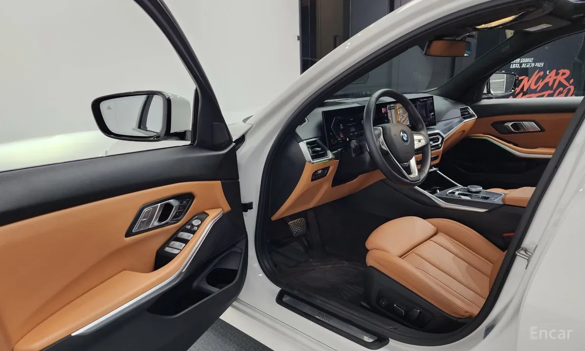 Фото 10 - BMW 3 Series