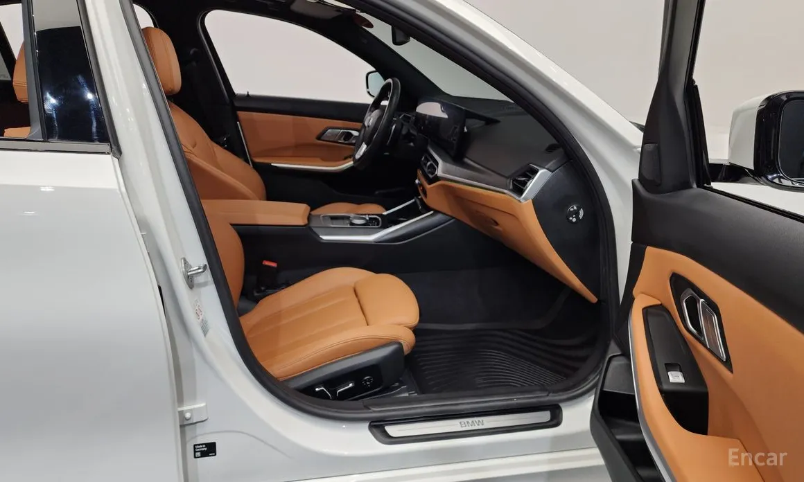 Фото 11 - BMW 3 Series