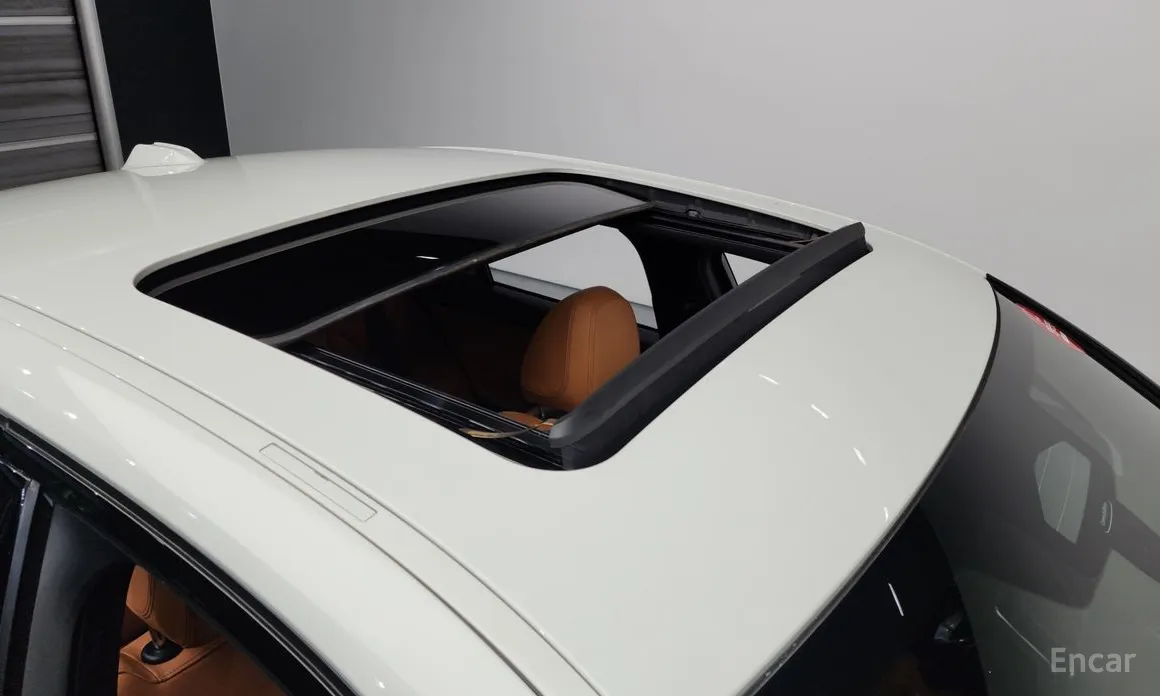 Фото 19 - BMW 3 Series