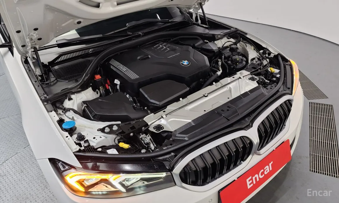 Фото 6 - BMW 3 Series