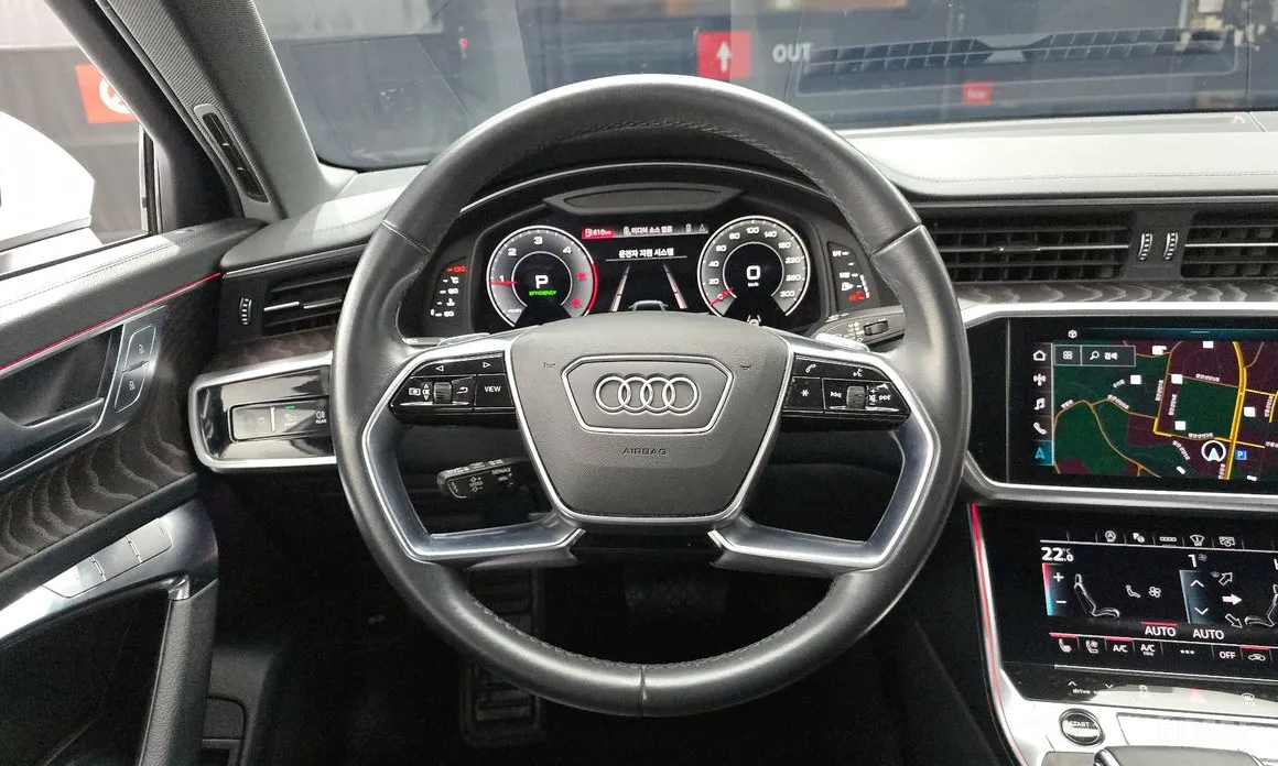 Фото 13 - Audi A6