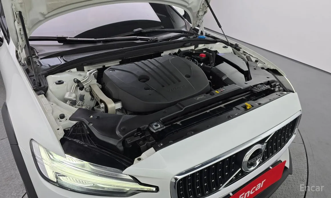 Фото 6 - Volvo V60