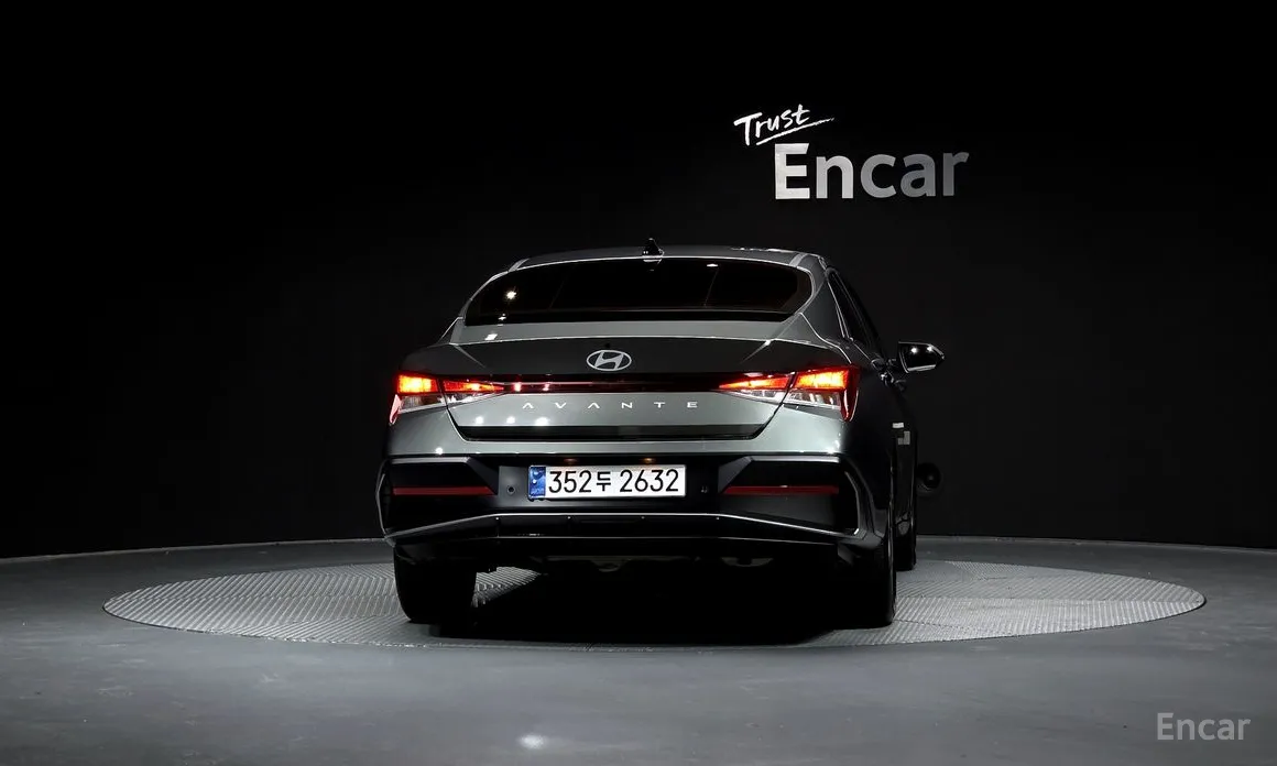 Фото 4 - Hyundai Avante