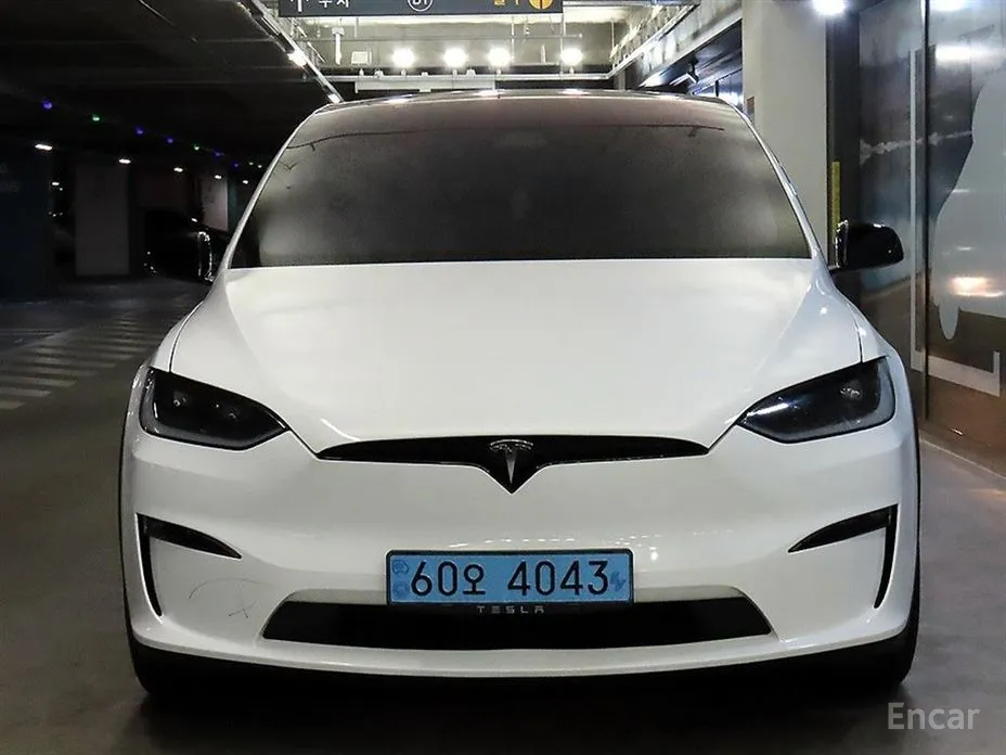 Фото 2 - Tesla Model X