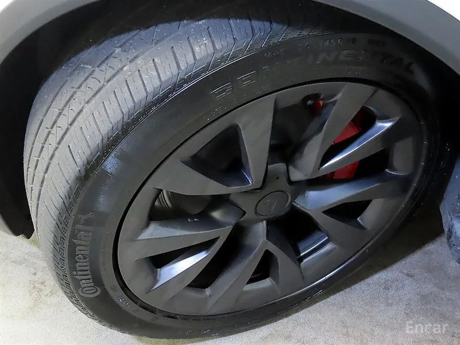 Фото 20 - Tesla Model X