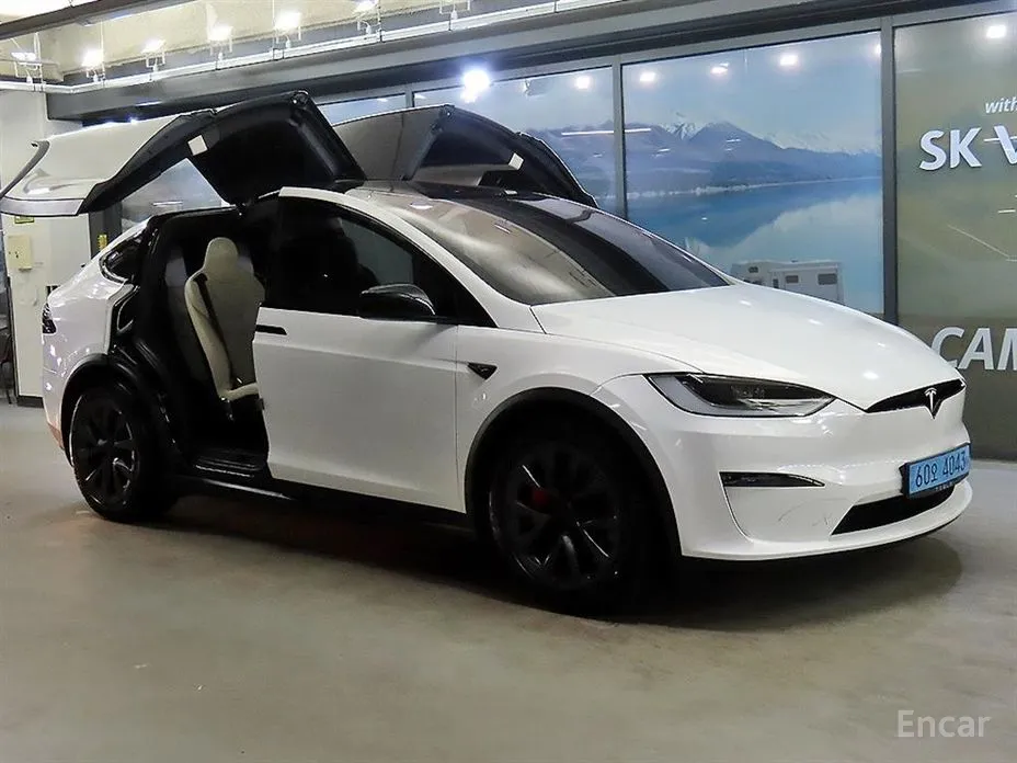 Фото 6 - Tesla Model X
