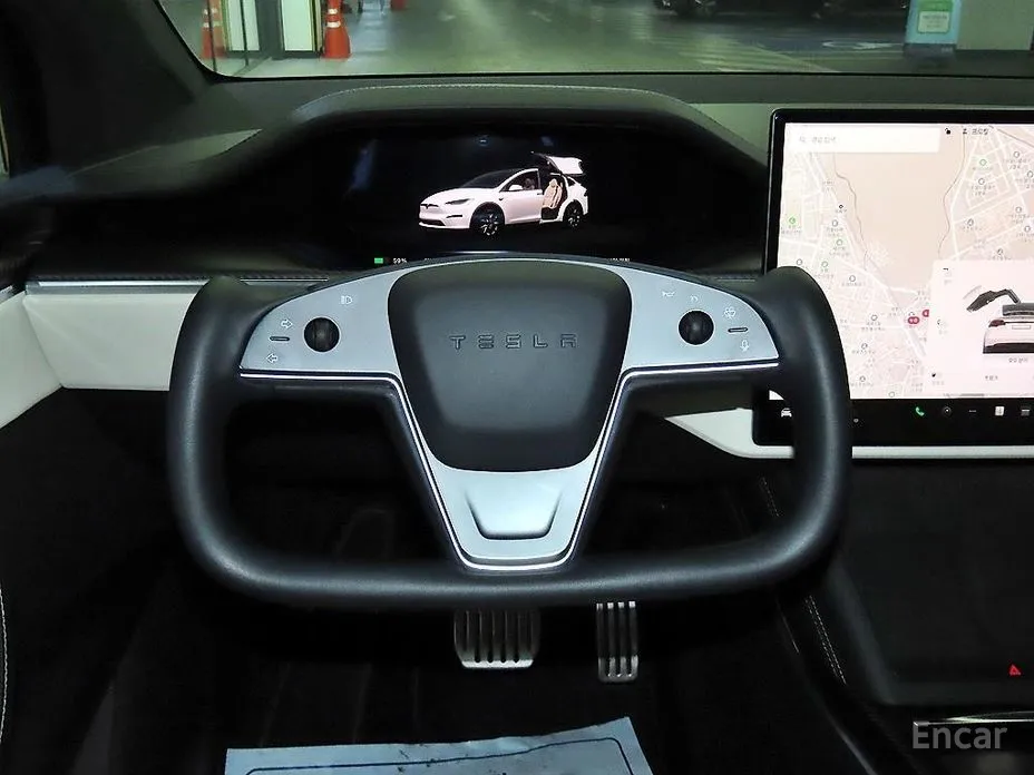 Фото 9 - Tesla Model X