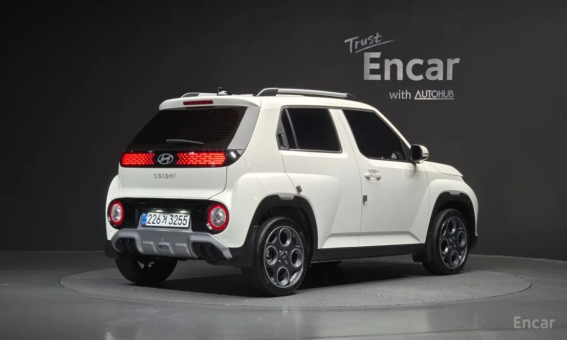 Фото 2 - Hyundai Casper