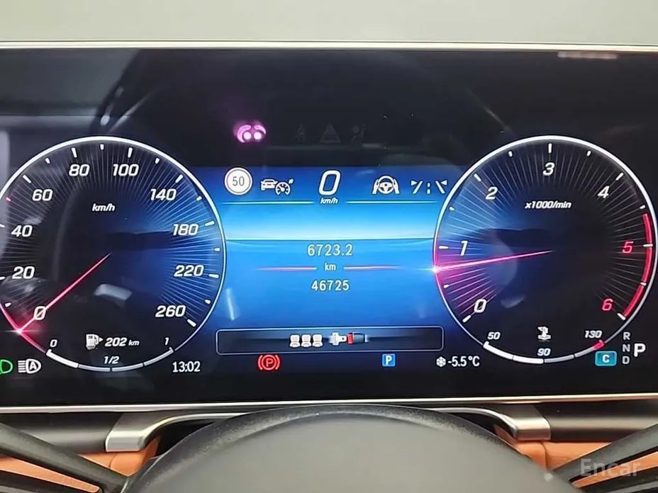 Фото 6 - Mercedes-Benz S-Class