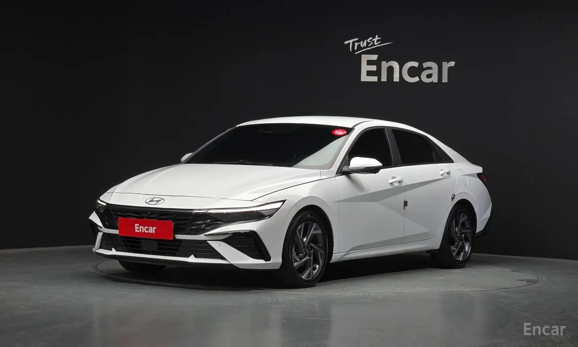 Фото 1 - Hyundai Avante