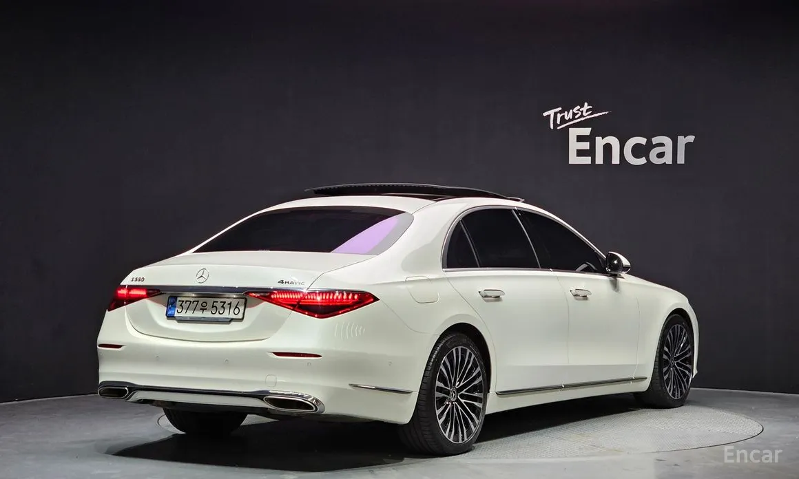 Фото 2 - Mercedes-Benz S-Class